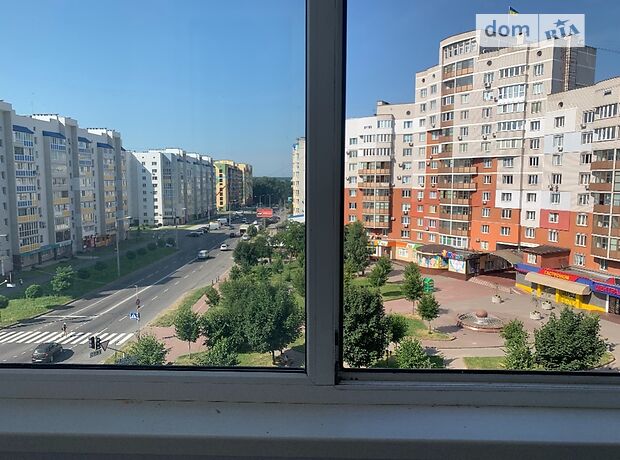 трехкомнатная квартира в Виннице, район Подолье, на ул. Зодчих в аренду на короткий срок посуточно фото 1 трехкомнатная квартира в Виннице, район Подолье, на ул. Зодчих в аренду на короткий срок посуточно фото 1