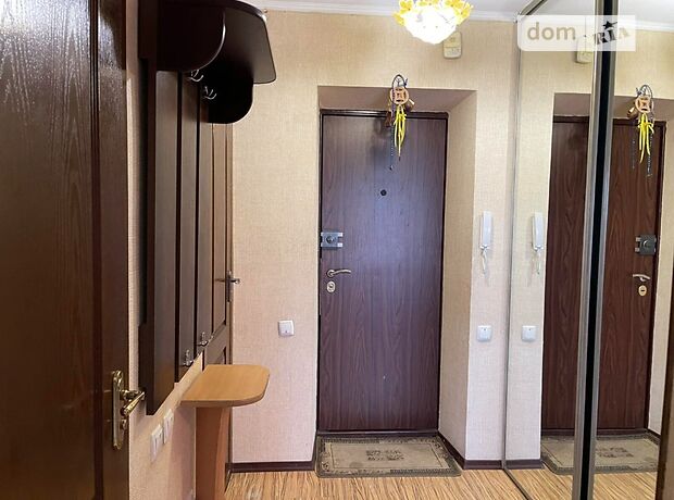 однокомнатная квартира в Виннице, район Славянка, на ул. Агатангела Крымского 46 в аренду на короткий срок посуточно фото 1