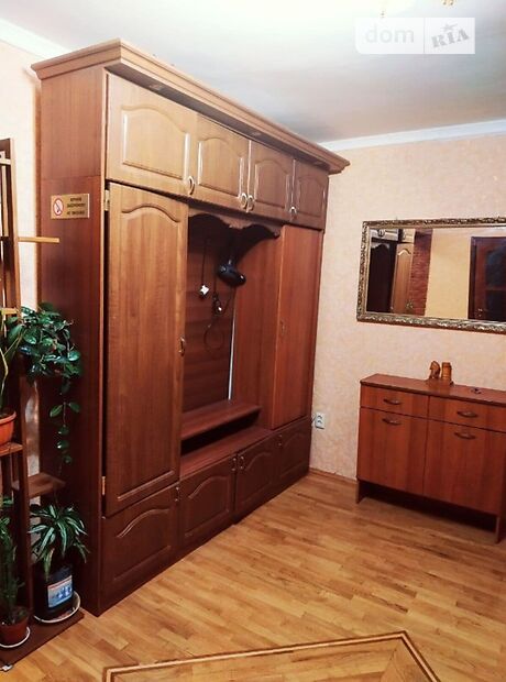 трикімнатна квартира в Вінниці, район Слов’янка, на вул. Лялі Ратушної в оренду на короткий термін подобово фото 1 трикімнатна квартира в Вінниці, район Слов’янка, на вул. Лялі Ратушної в оренду на короткий термін подобово фото 1