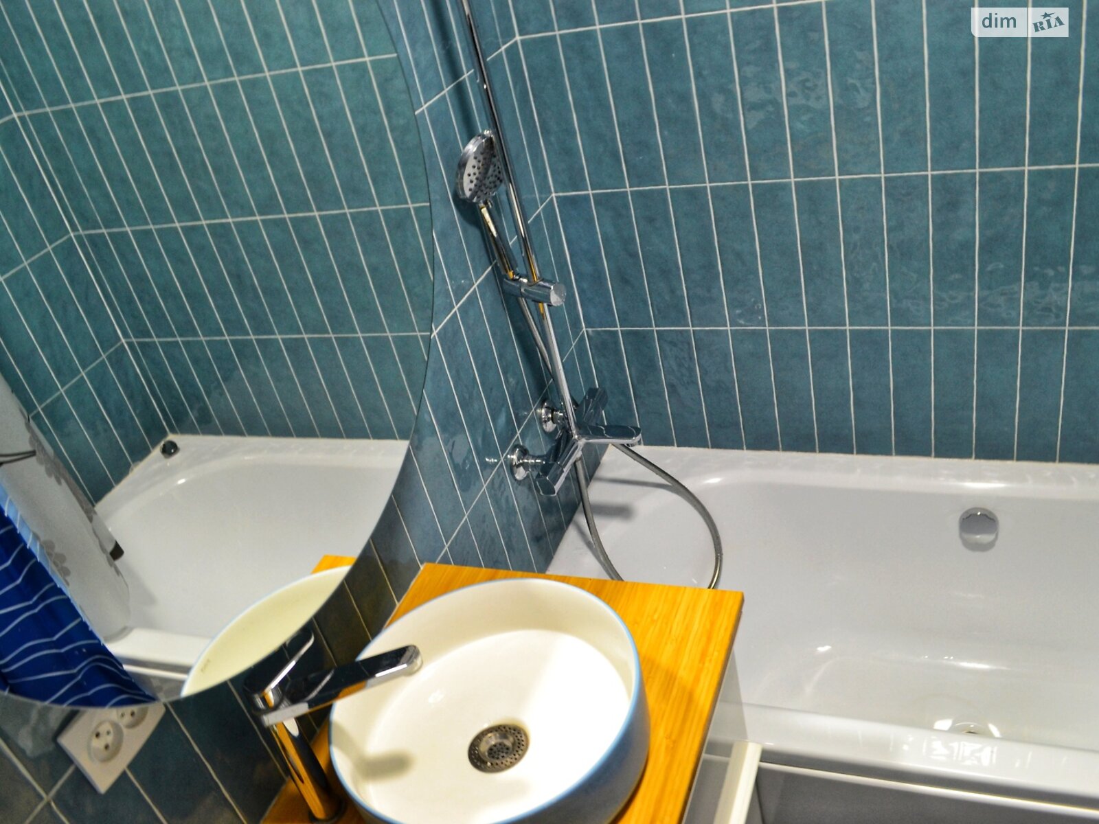 однокомнатная квартира в Виннице, район Свердловский массив, на ул. Князей Кориатовичей 157 в аренду на короткий срок посуточно фото 1