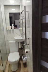 однокомнатная квартира в Виннице, район Центр, на ул. Князей Кориатовичей 96, кв. 1 в аренду на короткий срок посуточно фото 2