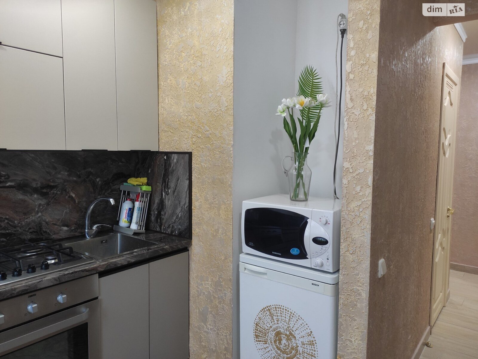 двокімнатна квартира в Вінниці, район Центр, на вул. Кропивницького 16 в оренду на короткий термін подобово фото 1 двокімнатна квартира в Вінниці, район Центр, на вул. Кропивницького 16 в оренду на короткий термін подобово фото 1