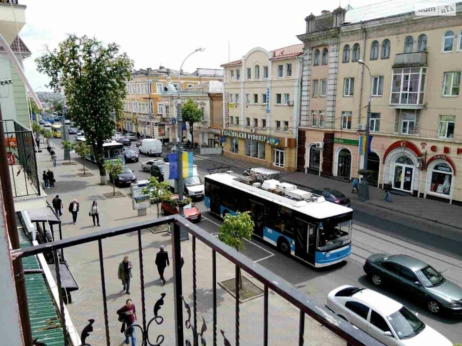 двокімнатна квартира в Вінниці, район Центр, на вул. Соборна 43 в оренду на короткий термін подобово фото 1 двокімнатна квартира в Вінниці, район Центр, на вул. Соборна 43 в оренду на короткий термін подобово фото 1