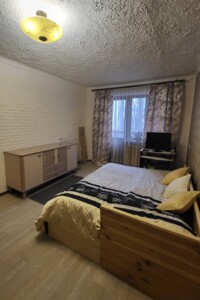однокімнатна квартира в Вінниці, район Центр, на вул. Пирогова в оренду на короткий термін подобово фото 2