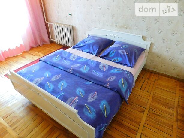 двухкомнатная квартира в Виннице, район Вишенка, на просп. Космонавтов 42 в аренду на короткий срок посуточно фото 1 двухкомнатная квартира в Виннице, район Вишенка, на просп. Космонавтов 42 в аренду на короткий срок посуточно фото 1