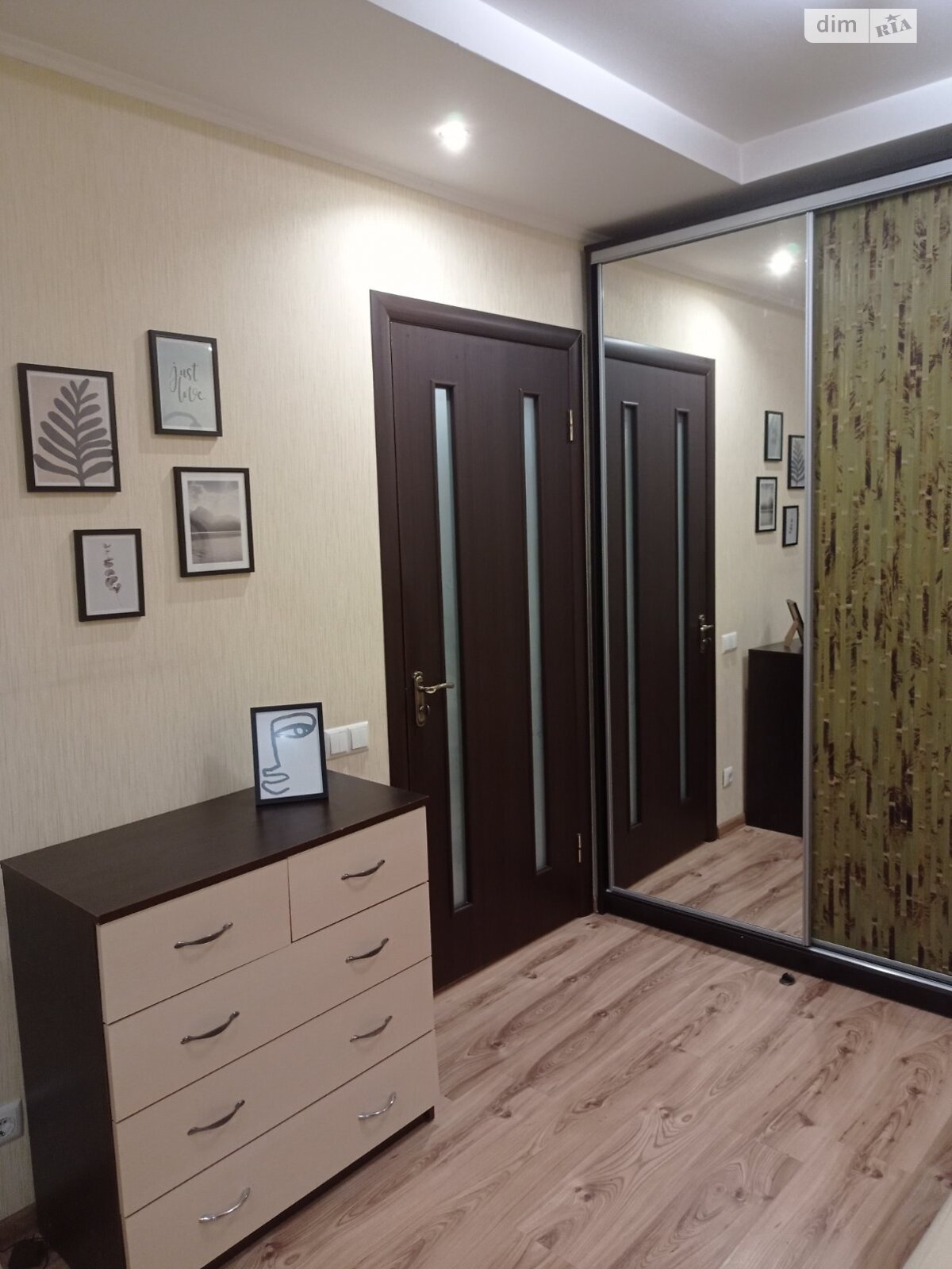 однокомнатная квартира в Виннице, район Вишенка, на просп. Космонавтов в аренду на короткий срок посуточно фото 1 однокомнатная квартира в Виннице, район Вишенка, на просп. Космонавтов в аренду на короткий срок посуточно фото 1
