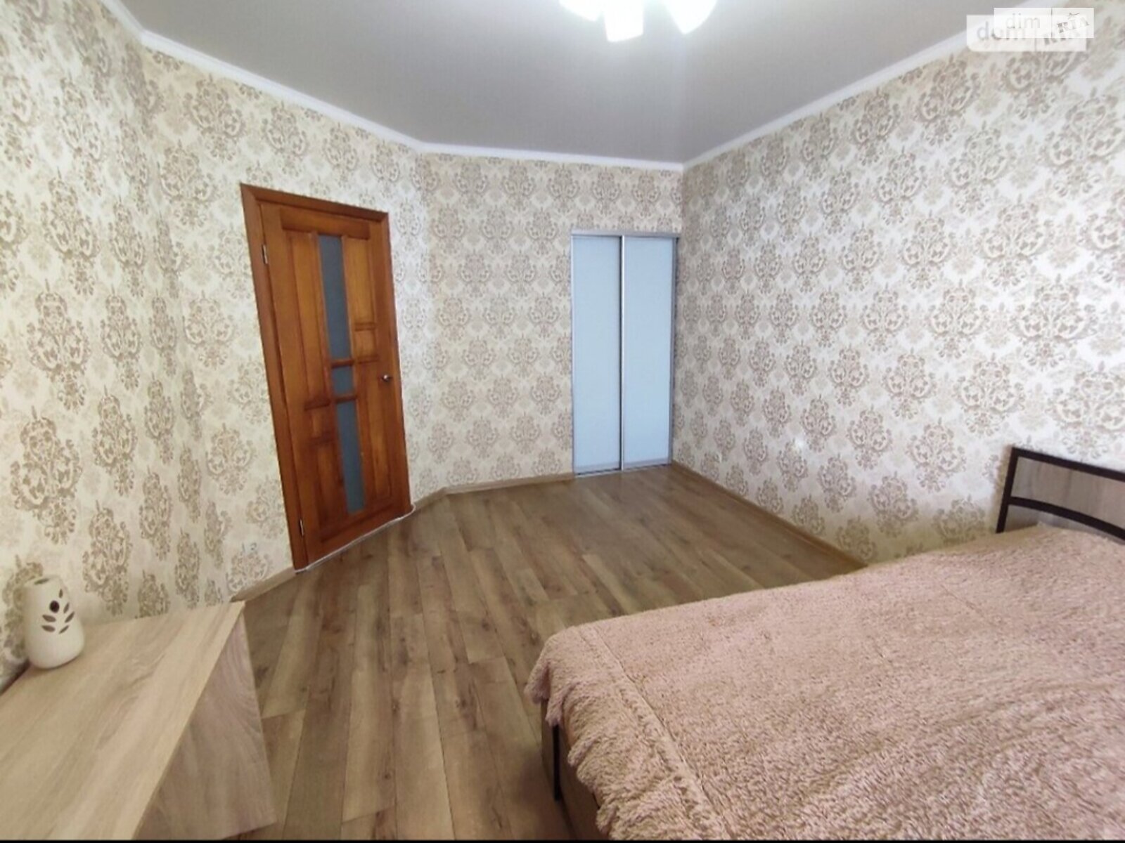 однокімнатна квартира в Вінниці, район Замостянський, на вул. Шимка Максима 38Б в оренду на короткий термін подобово фото 1 однокімнатна квартира в Вінниці, район Замостянський, на вул. Шимка Максима 38Б в оренду на короткий термін подобово фото 1