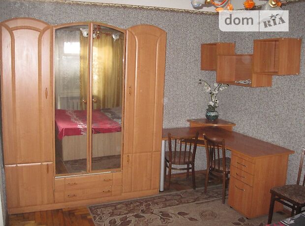 однокомнатная квартира в Запорожье, район Александровский (Жовтневый), на Гоголя, 169 в аренду на короткий срок посуточно фото 1