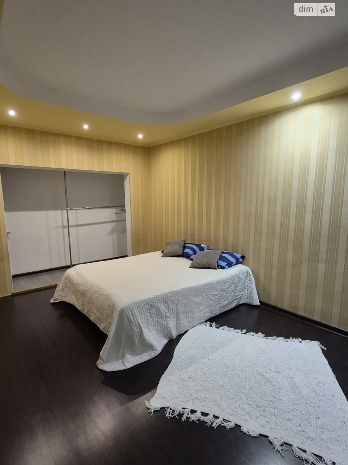 однокімнатна квартира в Запоріжжі, район Бородинський, на вул. Дмитра Вишневецького 36 в оренду на короткий термін подобово фото 1