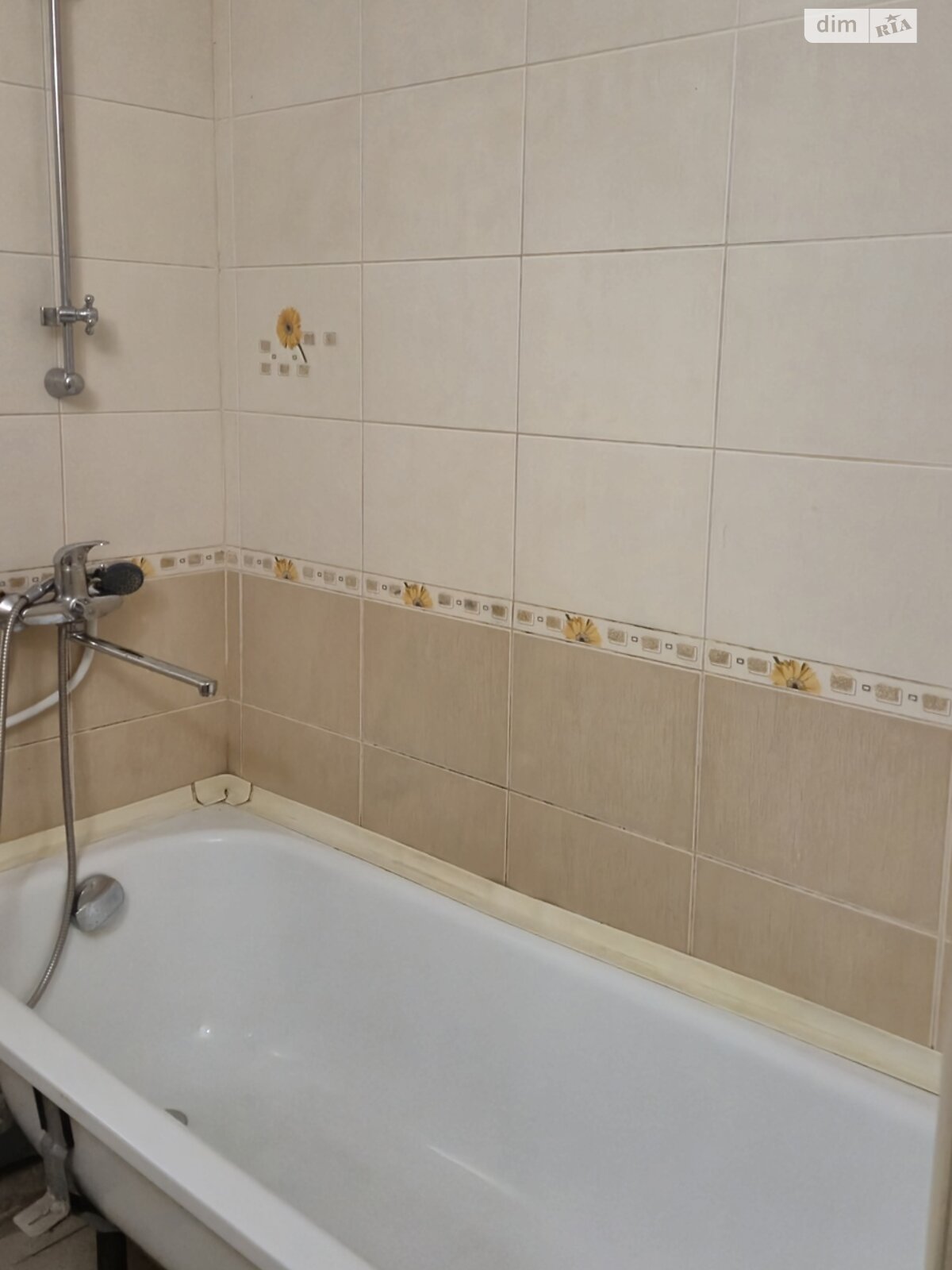 однокімнатна квартира в Запоріжжі, район Бородинський, на вул. Дмитра Вишневецького 36 в оренду на короткий термін подобово фото 1