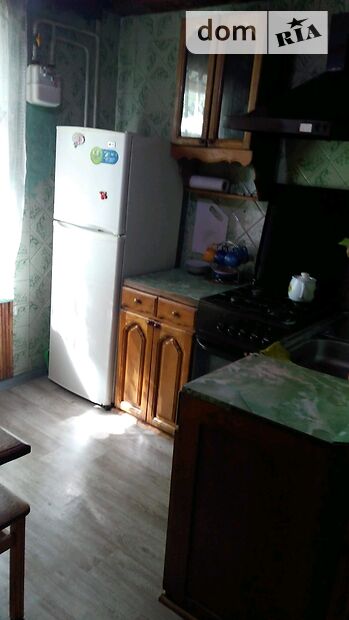 трехкомнатная квартира в Запорожье, район Коммунарский, на ул. Чумаченко 23 в аренду на короткий срок посуточно фото 1