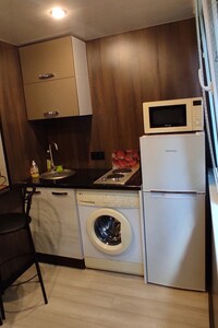 однокімнатна квартира в Запоріжжі, район Комунарський, на вул. Чумаченка 26А в оренду на короткий термін подобово фото 2