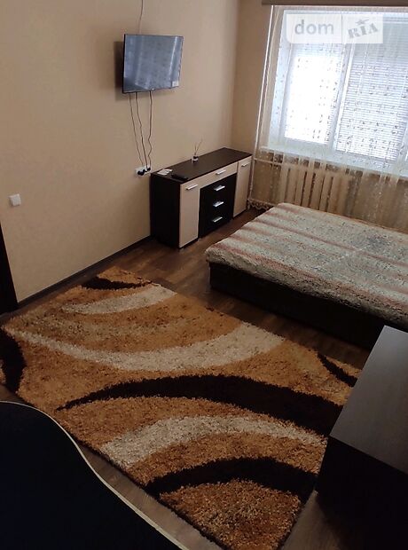 однокімнатна квартира в Запоріжжі, район Космос, на вул. Європейська в оренду на короткий термін подобово фото 1 однокімнатна квартира в Запоріжжі, район Космос, на вул. Європейська в оренду на короткий термін подобово фото 1