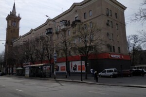 однокімнатна квартира в Запоріжжі, район Соцмісто, на просп. Соборний 175 в оренду на короткий термін подобово фото 2