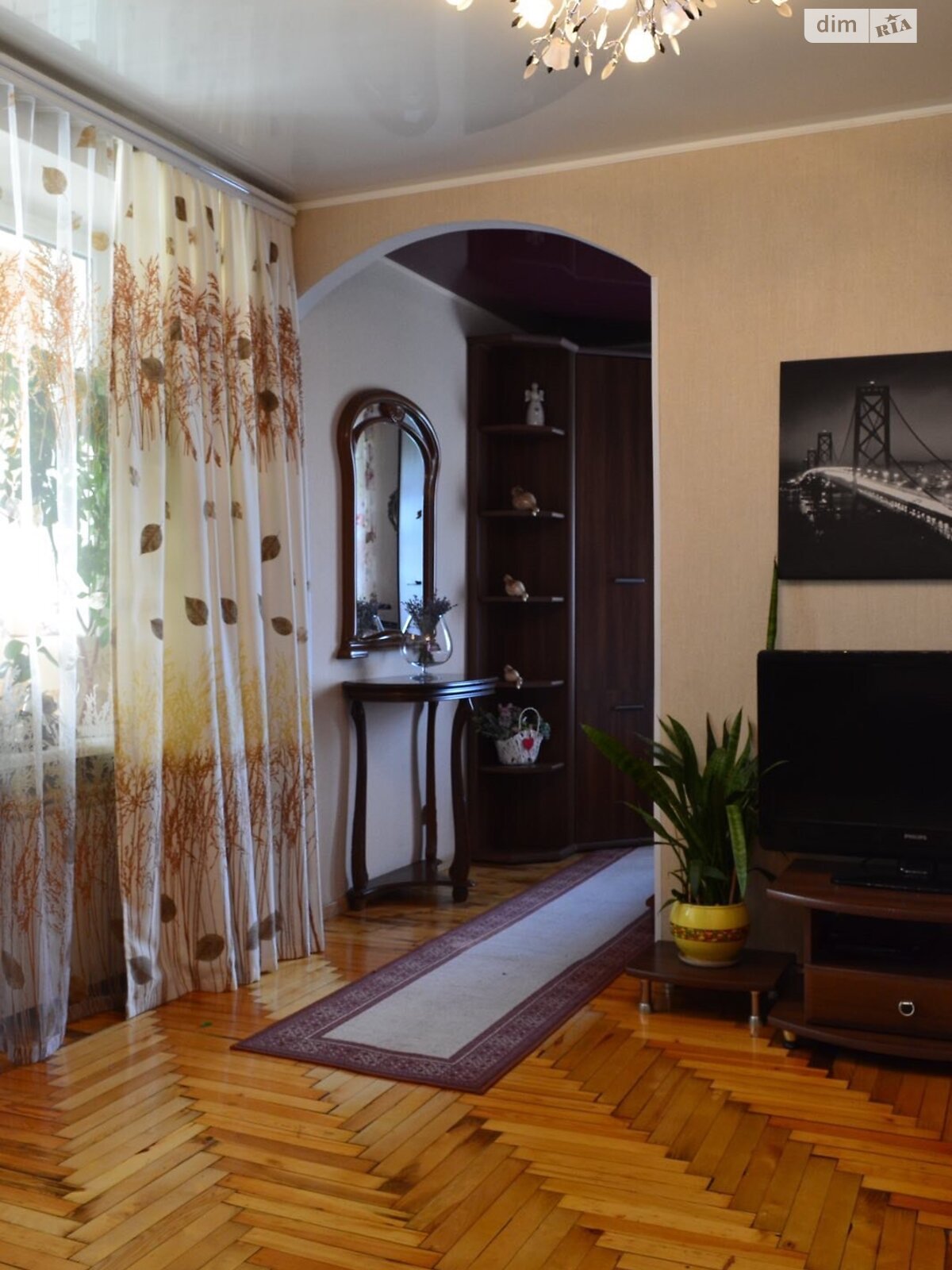 двухкомнатная квартира в Запорожье, район Старый Город, на ул. Запорожская 13 в аренду на короткий срок посуточно фото 1