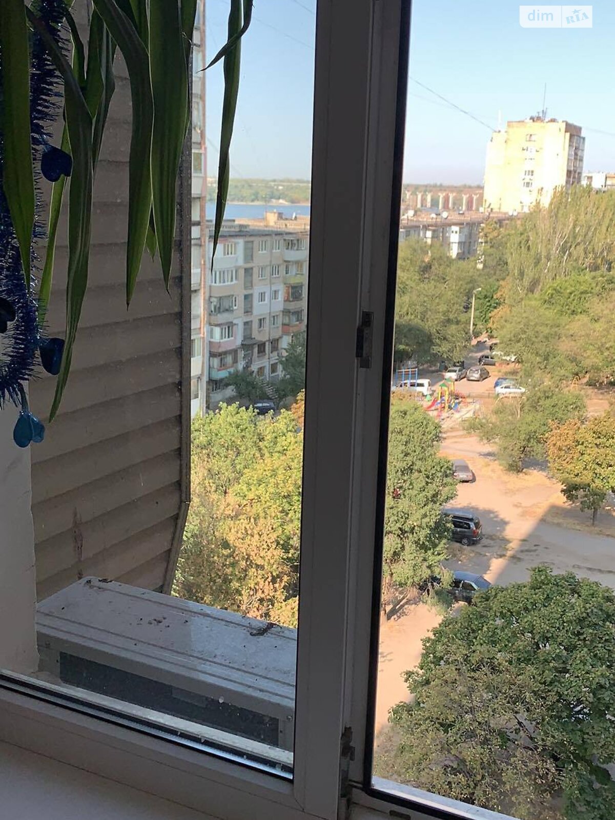 двухкомнатная квартира в Запорожье, район Вознесеновский (Орджоникидзевский), на ул. Тбилисская 31 в аренду на короткий срок посуточно фото 1