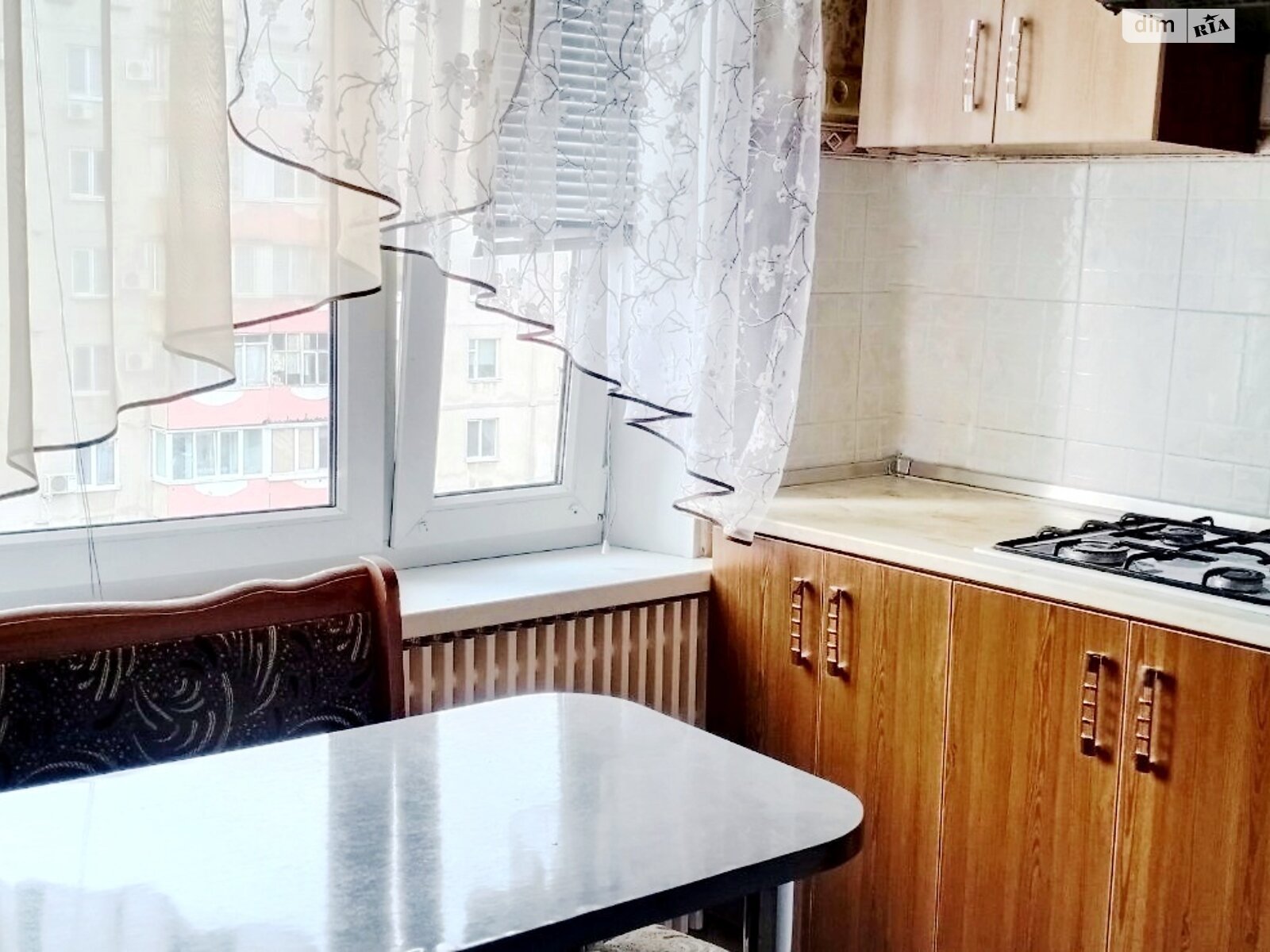 однокомнатная квартира в Запорожье, район Южный (Пески), на ул. Владимира Украинца 13 в аренду на короткий срок посуточно фото 1 однокомнатная квартира в Запорожье, район Южный (Пески), на ул. Владимира Украинца 13 в аренду на короткий срок посуточно фото 1
