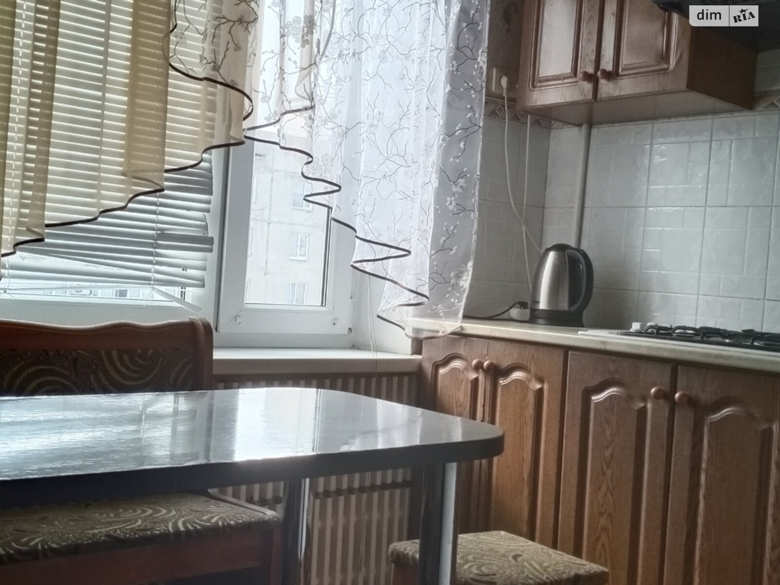 однокомнатная квартира в Запорожье, район Южный (Пески), на ул. Владимира Украинца 13 в аренду на короткий срок посуточно фото 1 однокомнатная квартира в Запорожье, район Южный (Пески), на ул. Владимира Украинца 13 в аренду на короткий срок посуточно фото 1