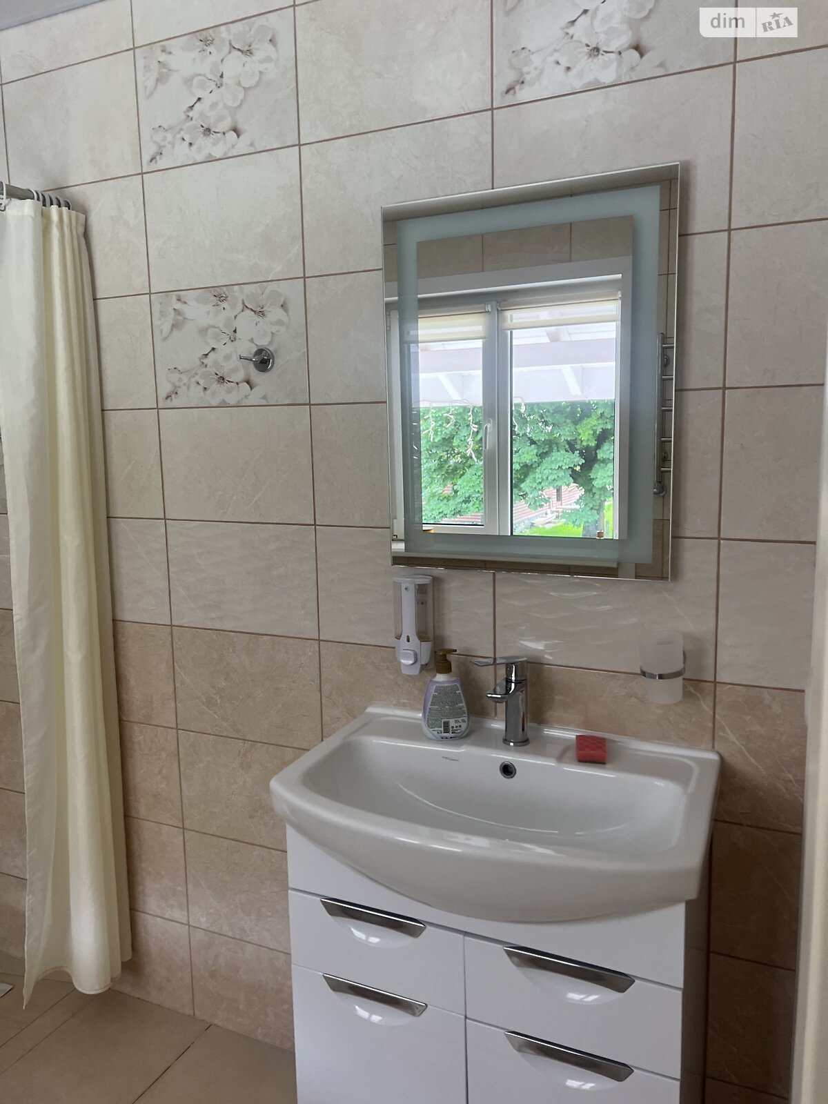 таунхаус посуточно, аренда в Микуличине, улица Грушевского фото 1