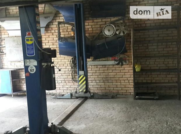 Бокс в гаражном комплексе под легковое авто в Киеве, площадь 125 кв.м. фото 1 Бокс в гаражном комплексе под легковое авто в Киеве, площадь 125 кв.м. фото 1