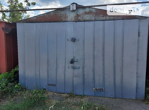 Бокс в гаражном комплексе под легковое авто в Киеве, площадь 34 кв.м. фото 1 Бокс в гаражном комплексе под легковое авто в Киеве, площадь 34 кв.м. фото 1