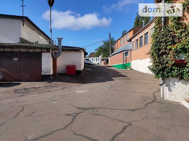 Бокс в гаражном комплексе универсальный в Киеве, площадь 16.6 кв.м. фото 1 Бокс в гаражном комплексе универсальный в Киеве, площадь 16.6 кв.м. фото 1