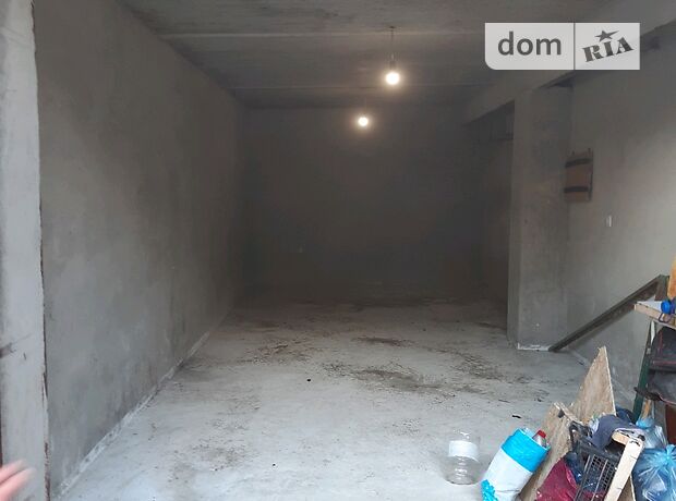 Бокс в гаражном комплексе под легковое авто в Тернополе, площадь 21.5 кв.м. фото 2 Бокс в гаражном комплексе под легковое авто в Тернополе, площадь 21.5 кв.м. фото 2