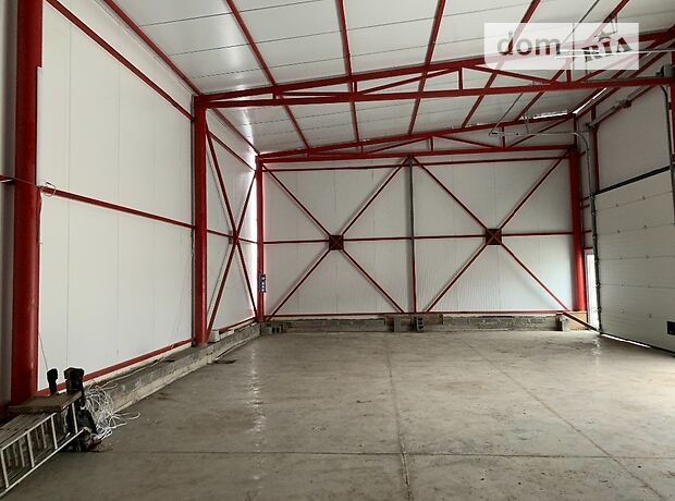 Бокс в гаражном комплексе под грузовик / автобус в Тернополе, площадь 135 кв.м. фото 1 Бокс в гаражном комплексе под грузовик / автобус в Тернополе, площадь 135 кв.м. фото 1