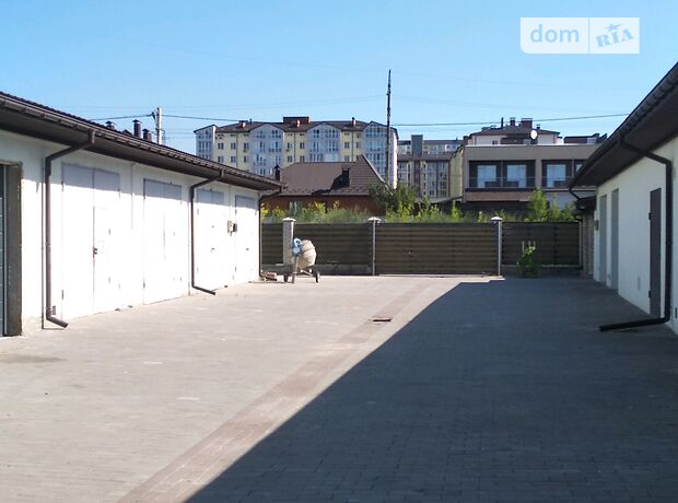 Бокс в гаражном комплексе под бус в Виннице, площадь 48 кв.м. фото 1 Бокс в гаражном комплексе под бус в Виннице, площадь 48 кв.м. фото 1