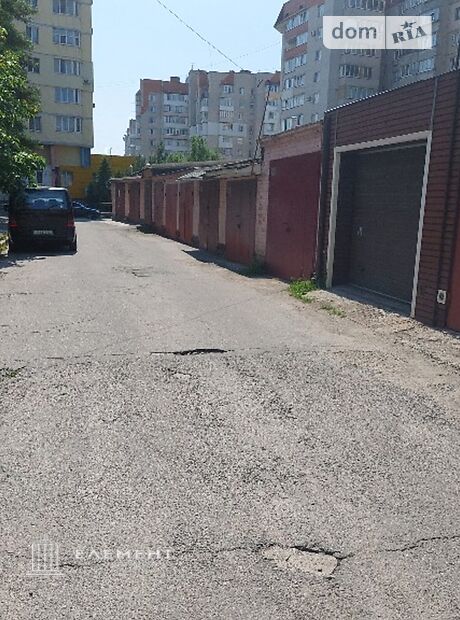 Бокс в гаражном комплексе под легковое авто в Виннице, площадь 50 кв.м. фото 1 Бокс в гаражном комплексе под легковое авто в Виннице, площадь 50 кв.м. фото 1