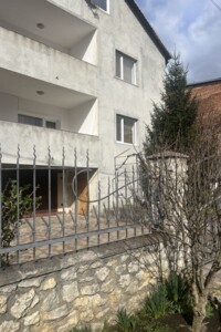 одноповерхова частина будинку, 100 кв. м, цегла. Здається помісячно в Біліій фото 2