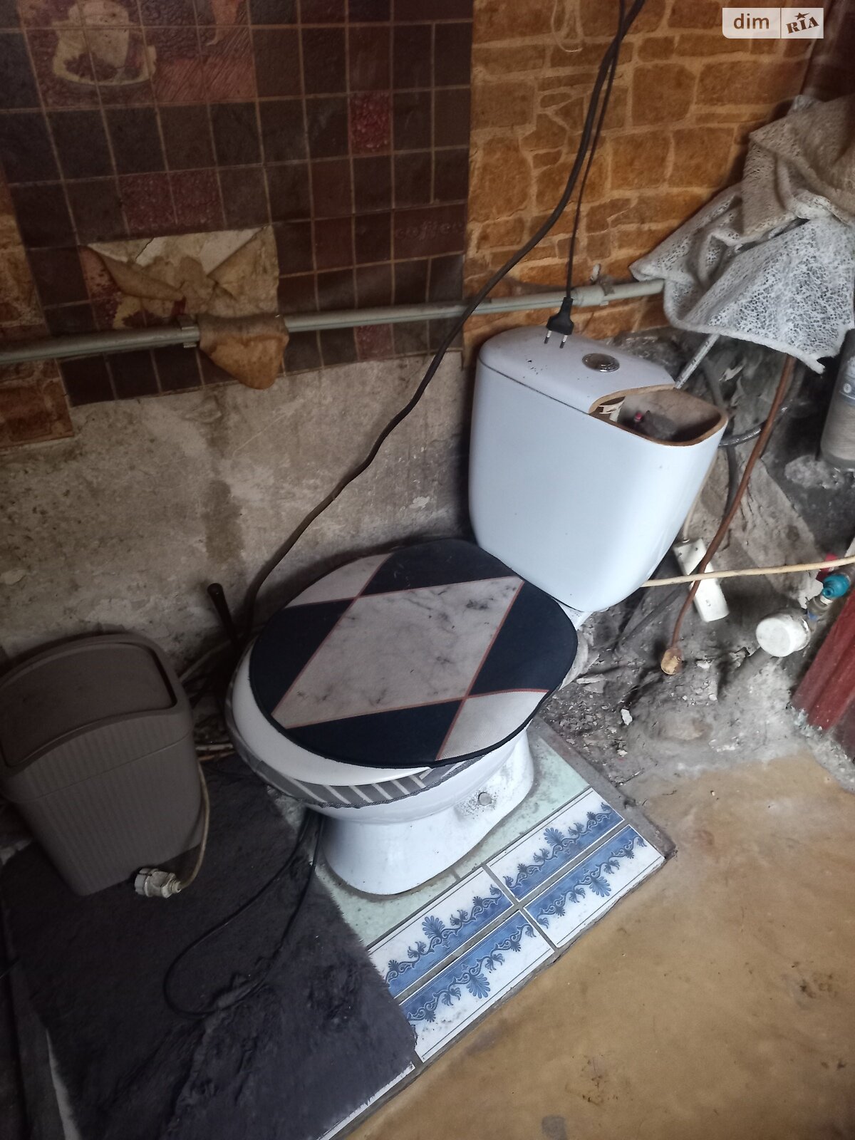 одноэтажная часть дома, 65 кв. м, кирпич. Сдается помесячно в Броварах, в районе Интернат фото 1 одноэтажная часть дома, 65 кв. м, кирпич. Сдается помесячно в Броварах, в районе Интернат фото 1