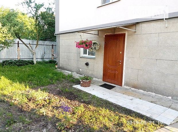 одноэтажная часть дома, 65 кв. м, кирпич. Сдается помесячно в село Зазимья, Киевская обл. фото 1 одноэтажная часть дома, 65 кв. м, кирпич. Сдается помесячно в село Зазимья, Киевская обл. фото 1