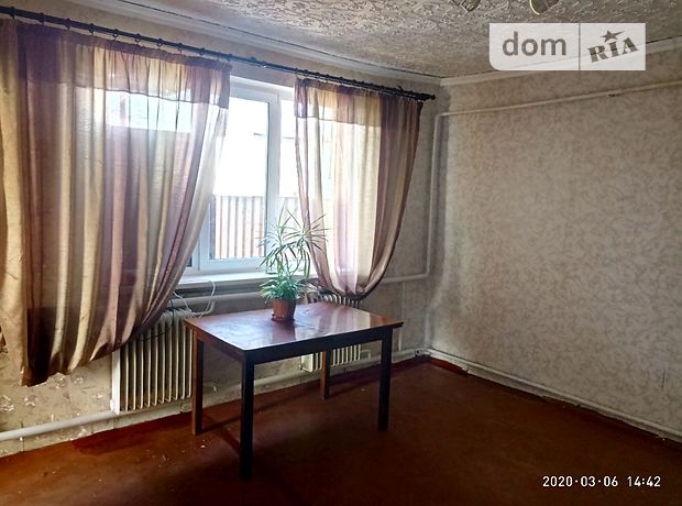 двухэтажная часть дома, 40 кв. м, кирпич. Сдается помесячно в Черкассах, в районе Школьная фото 1 двухэтажная часть дома, 40 кв. м, кирпич. Сдается помесячно в Черкассах, в районе Школьная фото 1