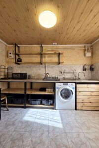 однопроверхова частина будинку, 40 кв. м, цегла. Здається помісячно в Чернівцях, в районі Центр фото 2