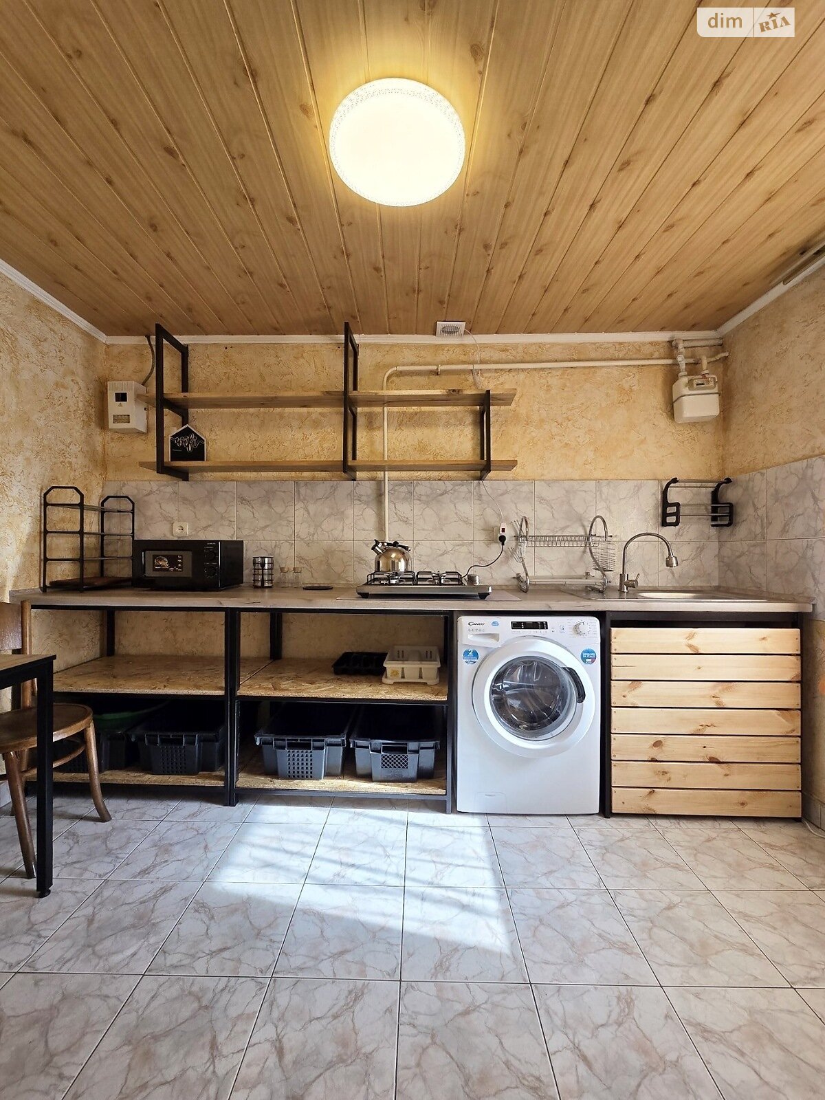 однопроверхова частина будинку, 40 кв. м, цегла. Здається помісячно в Чернівцях, в районі Центр фото 1