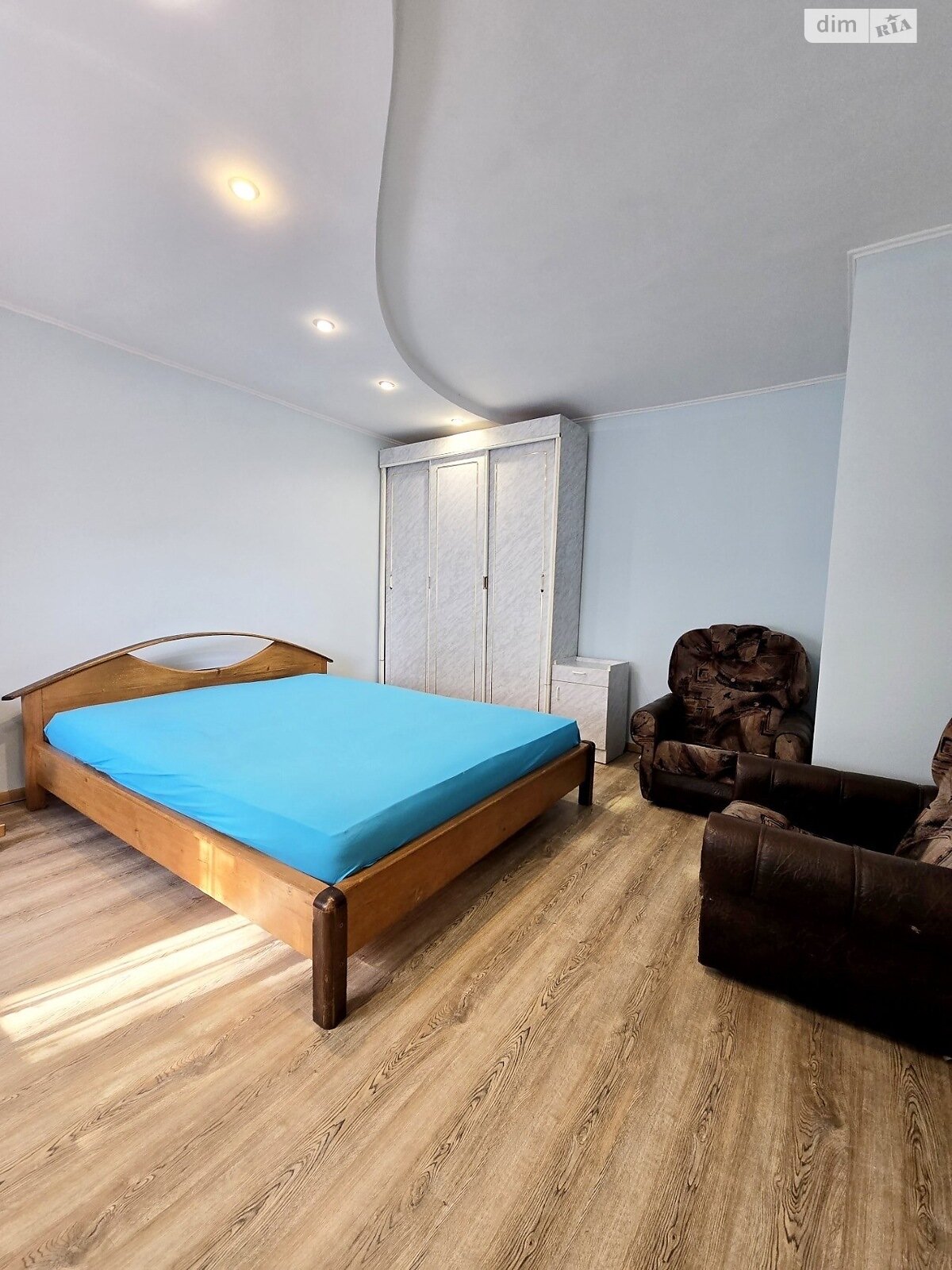 однопроверхова частина будинку, 40 кв. м, цегла. Здається помісячно в Чернівцях, в районі Центр фото 1