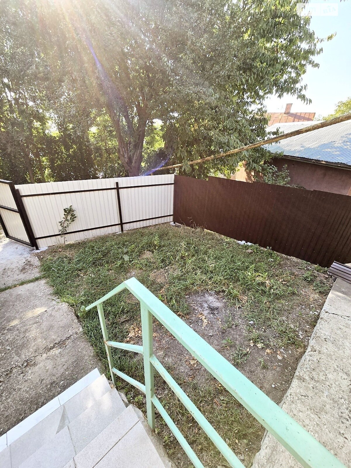 однопроверхова частина будинку, 40 кв. м, цегла. Здається помісячно в Чернівцях, в районі Центр фото 1