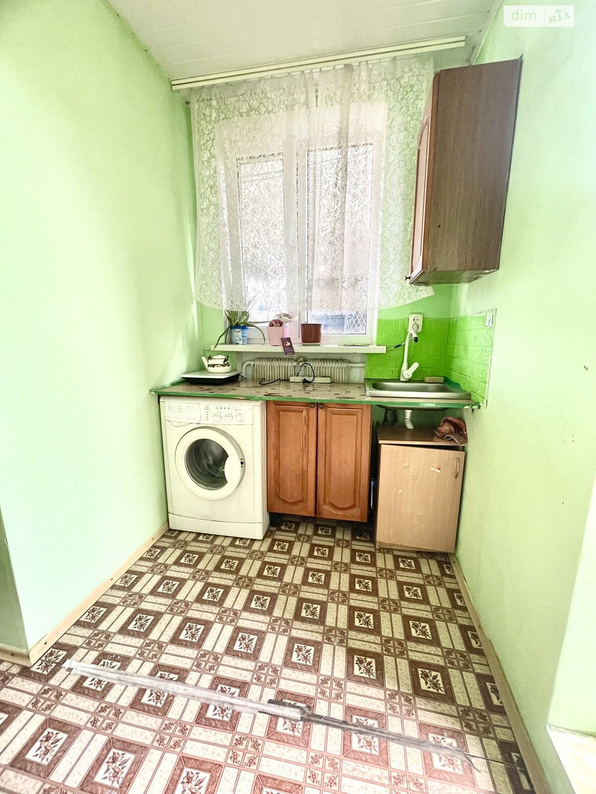 одноэтажная часть дома, 29 кв. м, кирпич. Сдается помесячно в Днепре, в районе Амур-Нижнеднепровский фото 1 одноэтажная часть дома, 29 кв. м, кирпич. Сдается помесячно в Днепре, в районе Амур-Нижнеднепровский фото 1