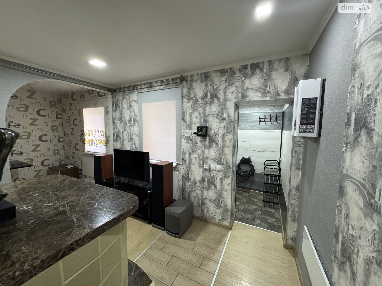 одноэтажная часть дома, 45 кв. м, кирпич. Сдается помесячно в Днепре, в районе Рабочая фото 1 одноэтажная часть дома, 45 кв. м, кирпич. Сдается помесячно в Днепре, в районе Рабочая фото 1