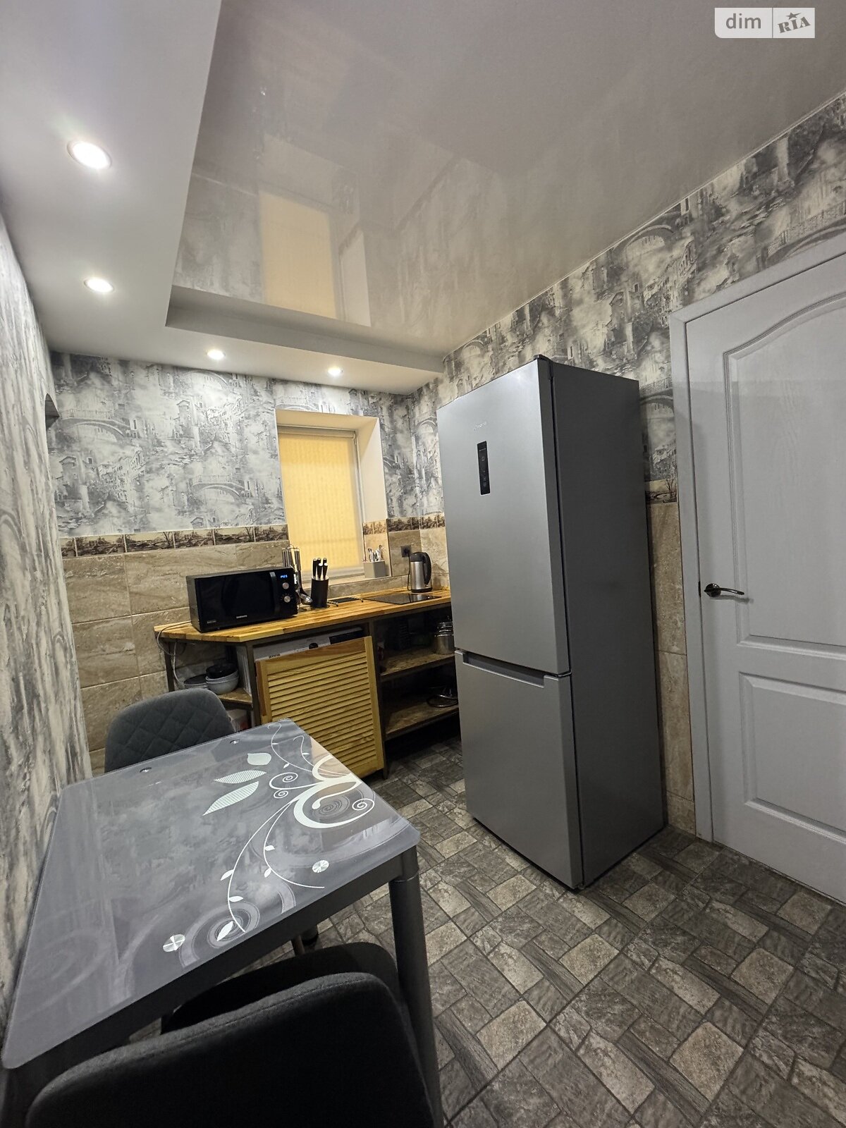 одноэтажная часть дома, 45 кв. м, кирпич. Сдается помесячно в Днепре, в районе Рабочая фото 1 одноэтажная часть дома, 45 кв. м, кирпич. Сдается помесячно в Днепре, в районе Рабочая фото 1