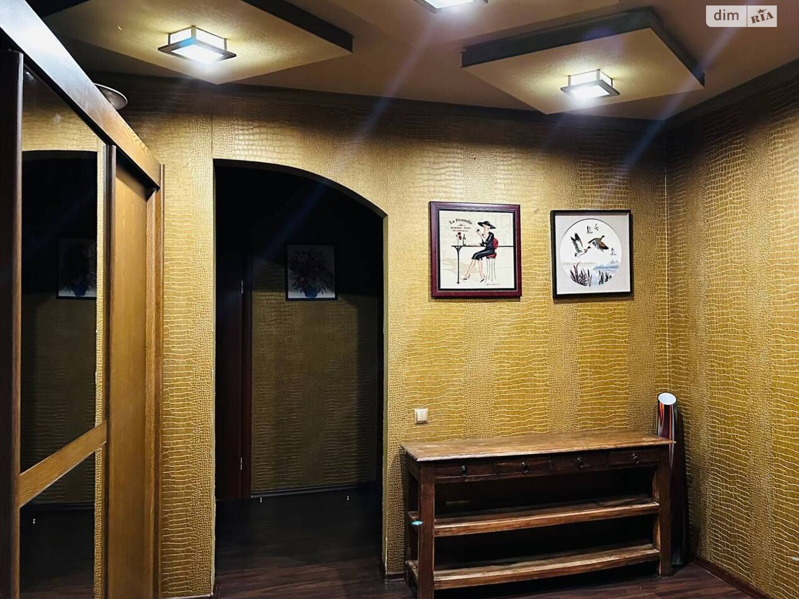 одноэтажная часть дома, 123 кв. м, кирпич. Сдается помесячно в Днепре, в районе Еврейская слобода фото 1