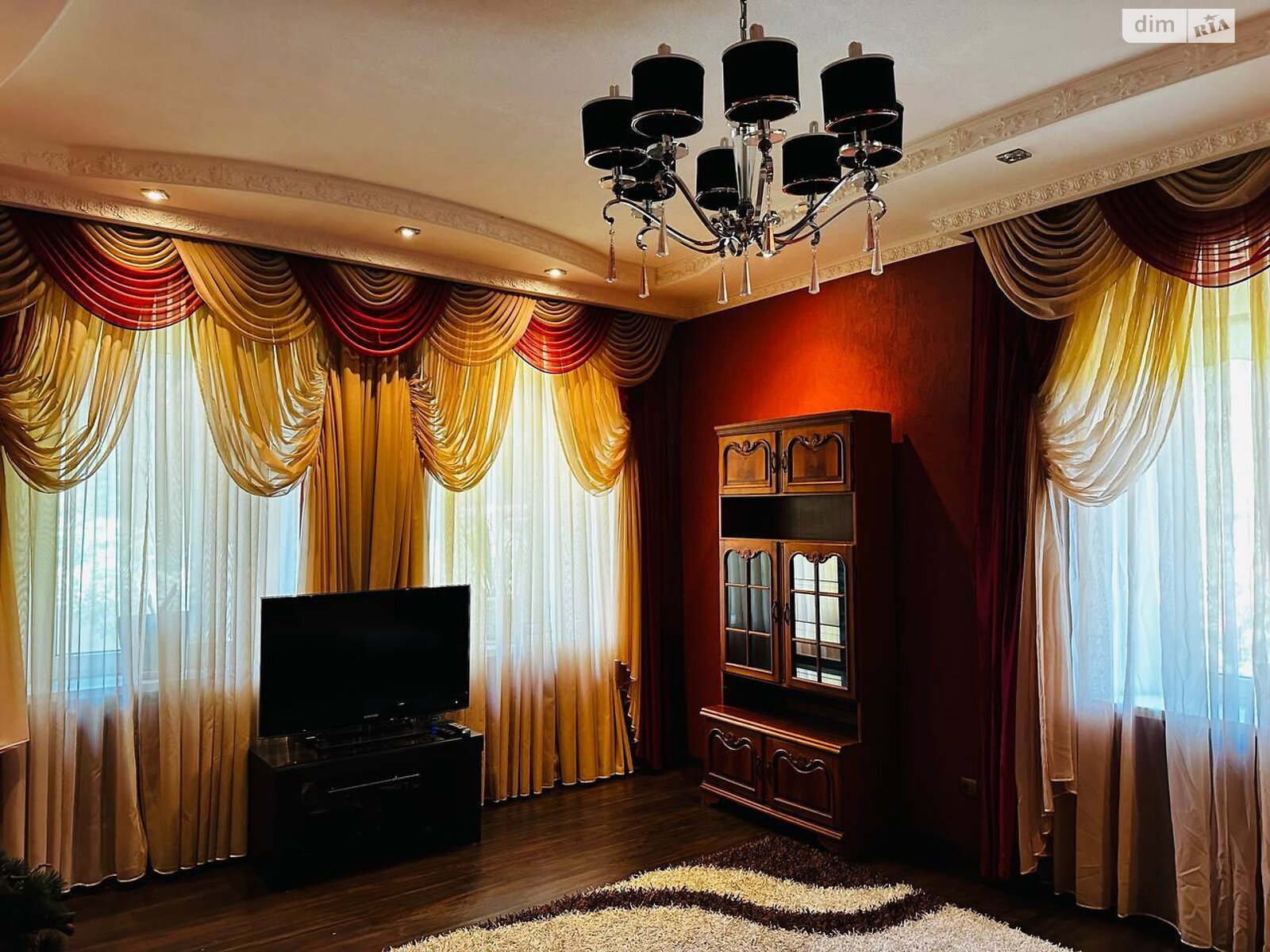 одноэтажная часть дома, 123 кв. м, кирпич. Сдается помесячно в Днепре, в районе Еврейская слобода фото 1