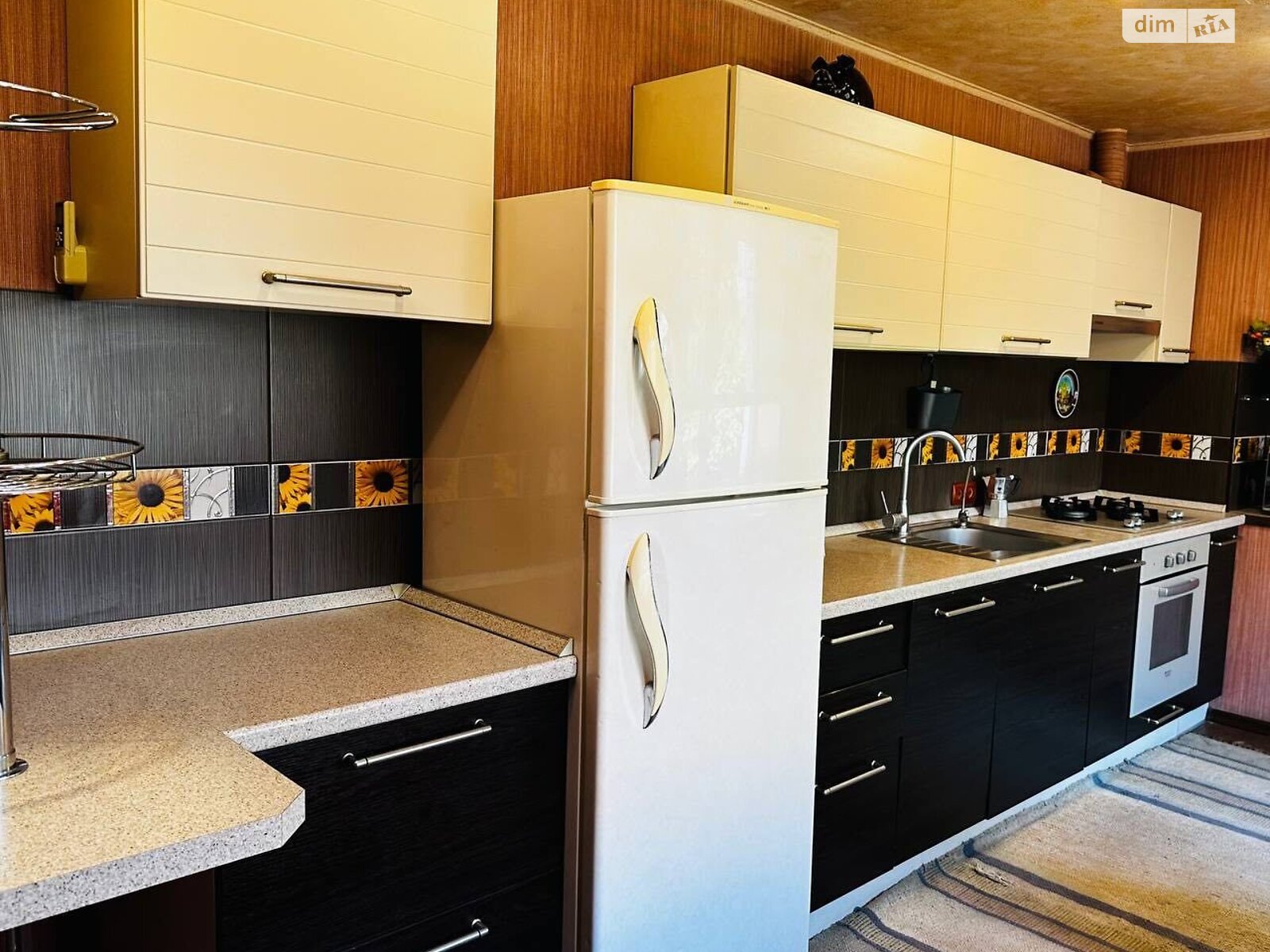 одноэтажная часть дома, 123 кв. м, кирпич. Сдается помесячно в Днепре, в районе Еврейская слобода фото 1