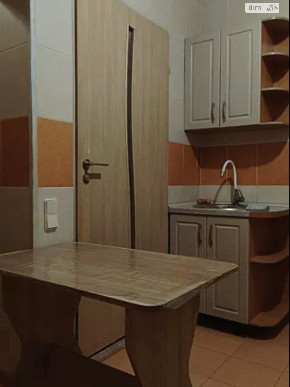 одноэтажная часть дома, 50 кв. м, кирпич. Сдается помесячно в Днепре, в районе Амур-Нижнеднепровский фото 1