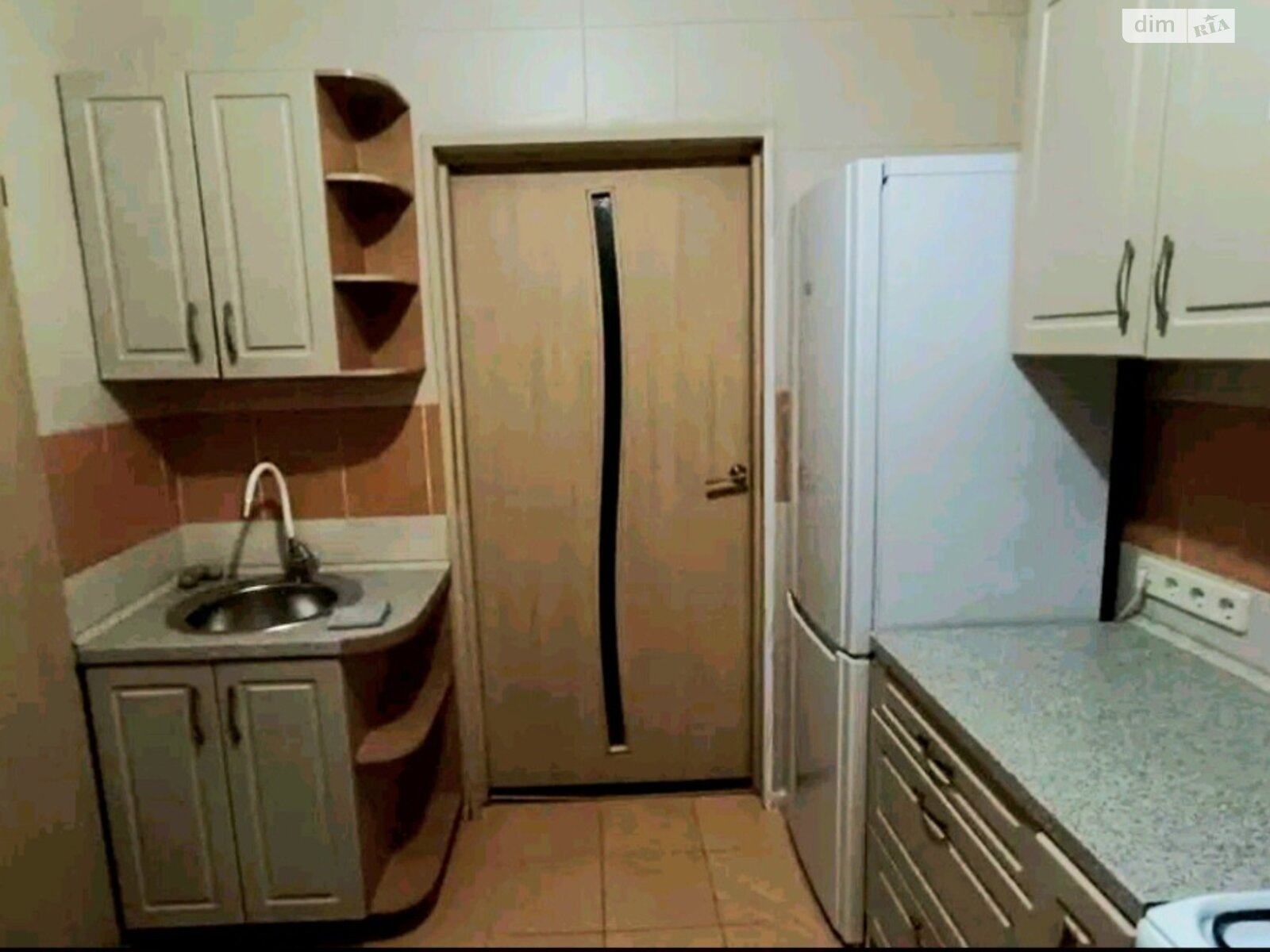 одноэтажная часть дома, 50 кв. м, кирпич. Сдается помесячно в Днепре, в районе Амур-Нижнеднепровский фото 1