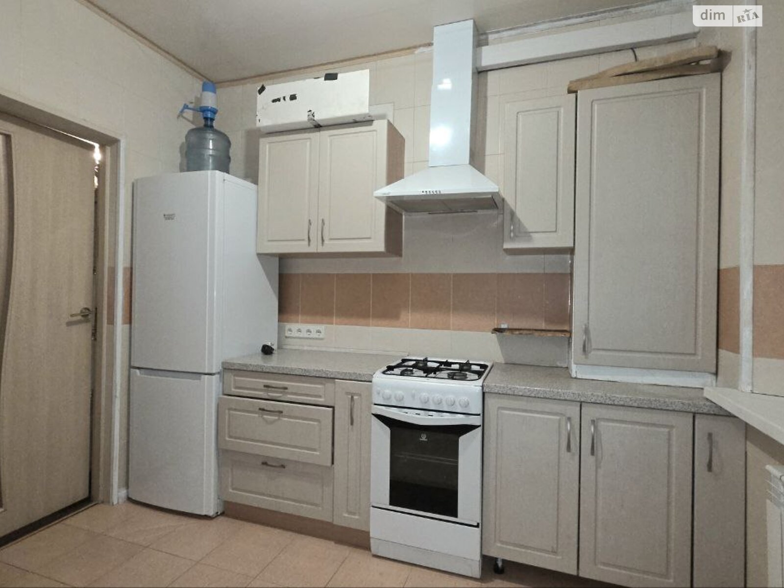 одноэтажная часть дома, 50 кв. м, кирпич. Сдается помесячно в Днепре, в районе Амур-Нижнеднепровский фото 1