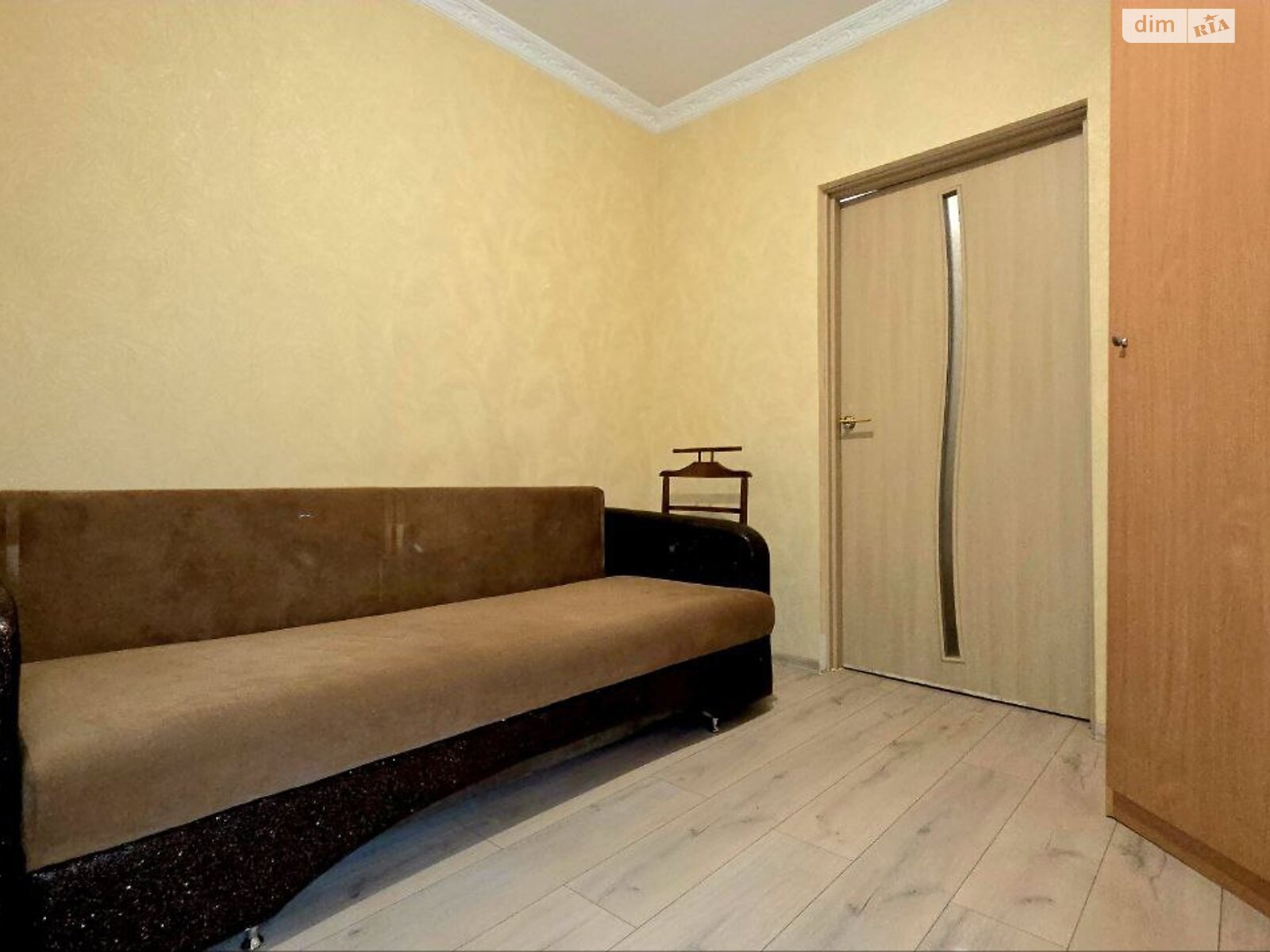 одноэтажная часть дома, 50 кв. м, кирпич. Сдается помесячно в Днепре, в районе Амур-Нижнеднепровский фото 1