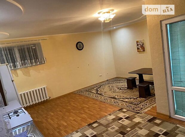 одноэтажная часть дома, 90 кв. м, кирпич. Сдается помесячно в Днепре, в районе Клинчик фото 1 одноэтажная часть дома, 90 кв. м, кирпич. Сдается помесячно в Днепре, в районе Клинчик фото 1