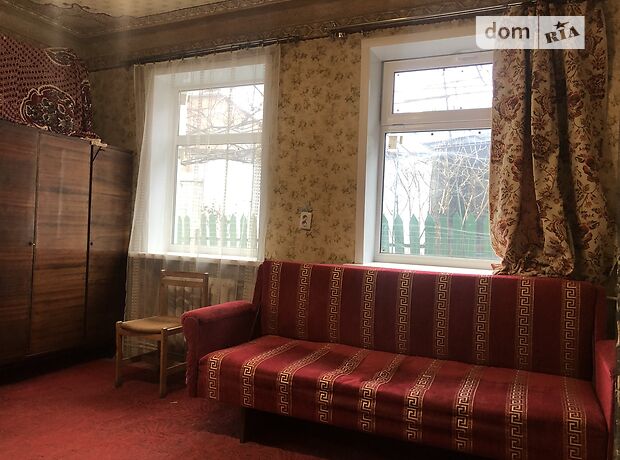 одноэтажная часть дома, 37 кв. м, кирпич. Сдается помесячно в Днепре, в районе Соборный фото 1 одноэтажная часть дома, 37 кв. м, кирпич. Сдается помесячно в Днепре, в районе Соборный фото 1